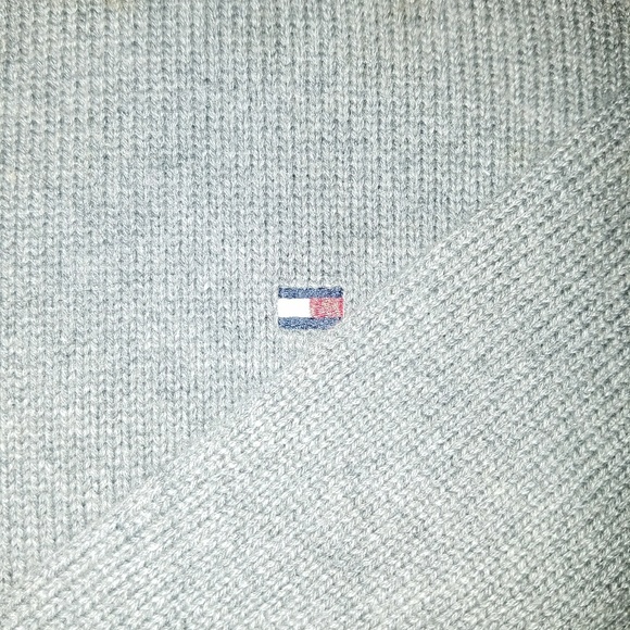 Tommy Hilfiger Sweater - Picture 3 of 3